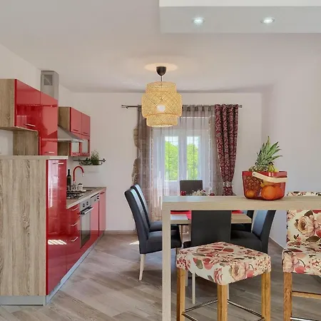 Hébergement de vacances Imela Pula