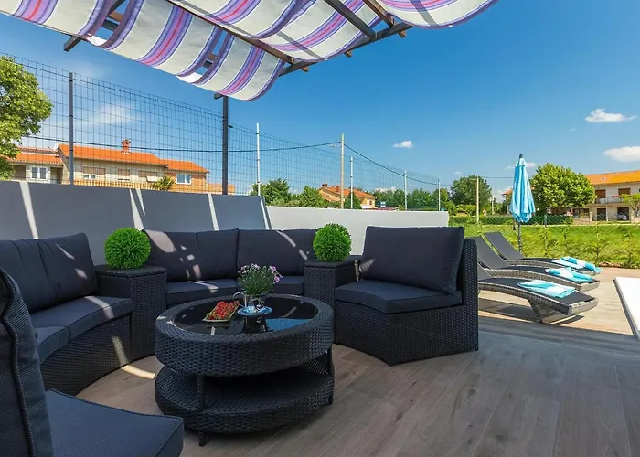 Semesterbostad Imela Pula