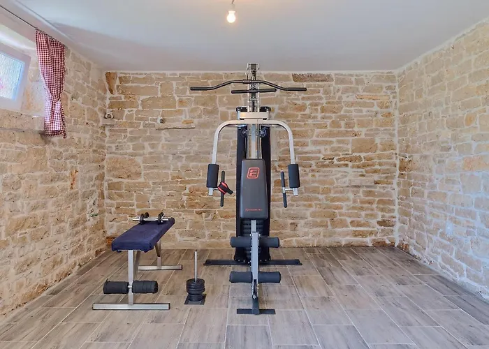 Imela Semesterbostad Pula